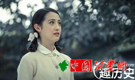 解密第12集剧情介绍 为追回电子管安能以身殉职