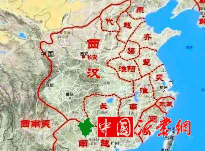 刘邦在位期间，做了哪两件大事？他还写了两首诗来抒发自