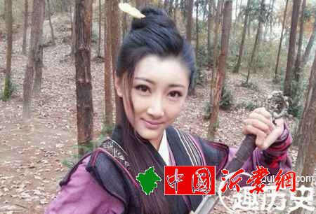 新萧十一郎中无霜的扮演者是谁？无霜扮演者简介