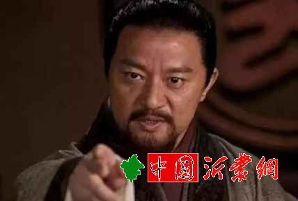 楚平王为儿媳杀太子，司马奋扬不从命楚平王为何不怪罪于