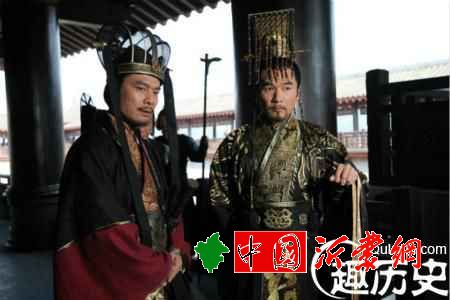 芈月传第26集剧情介绍芈月被秦王的才华所折服