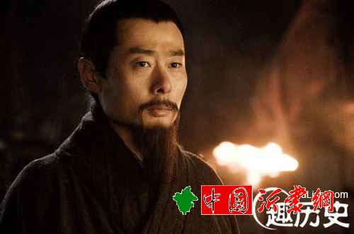 历史上的鲁肃真的呆吗？吴国名臣鲁肃怎么死的